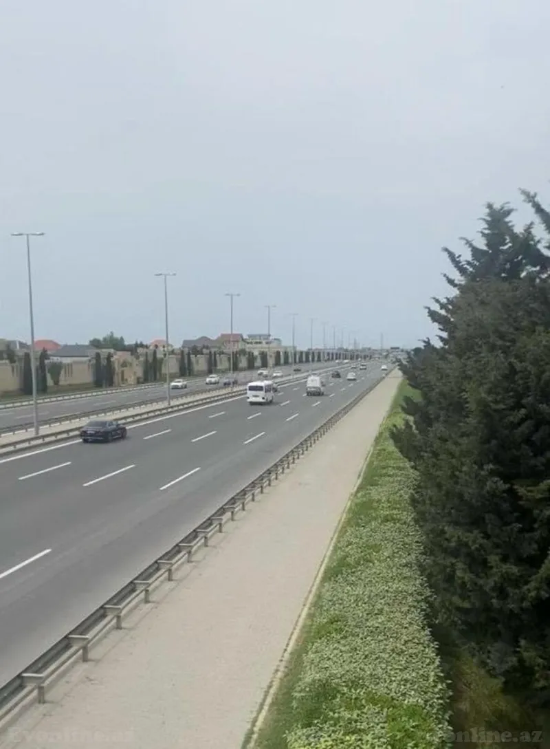 Bakı, Xəzər r., Buzovnada torpaq satılır