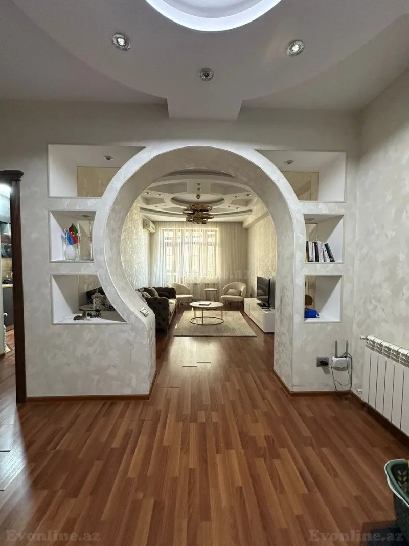Kirayə verilir 2 otaqlı Mənzil Yeni tikili 85 m² 8 Noyabr m. - şəkil 2