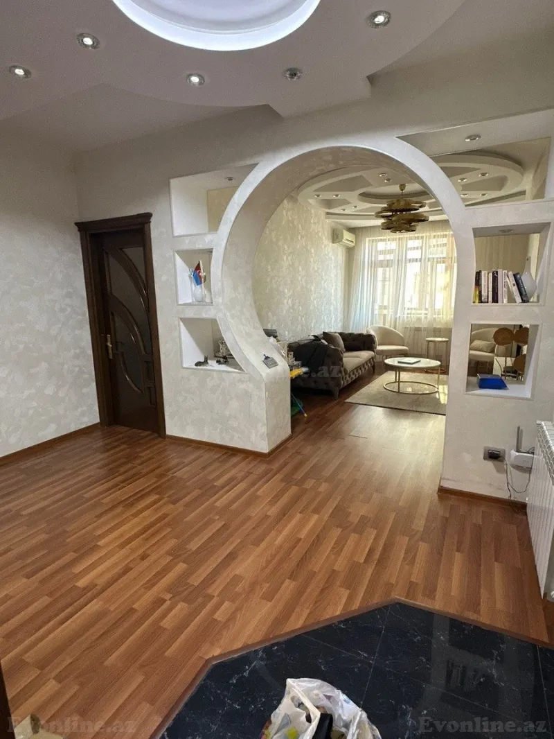 Kirayə verilir 2 otaqlı Mənzil Yeni tikili 85 m² 8 Noyabr m. - şəkil 3