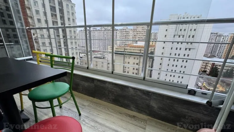 Satılır 3 otaqlı Mənzil Yeni tikili 181 m² Nərimanov r. - şəkil 22