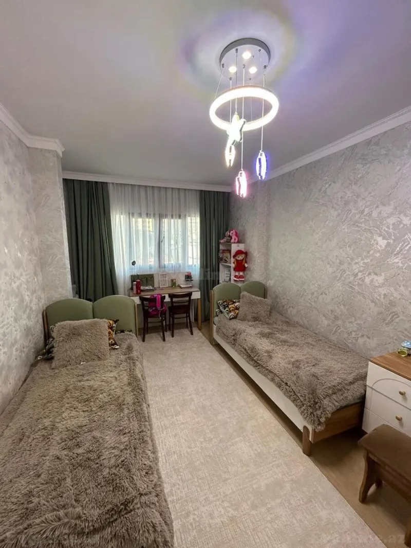Satılır 4 otaqlı Mənzil Köhnə tikili 100 m² Yeni Yasamal - şəkil 18