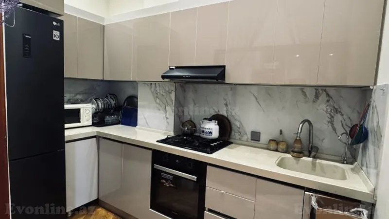 Satılır 3 otaqlı Mənzil Yeni tikili 110 m² Nərimanov r. - şəkil 14