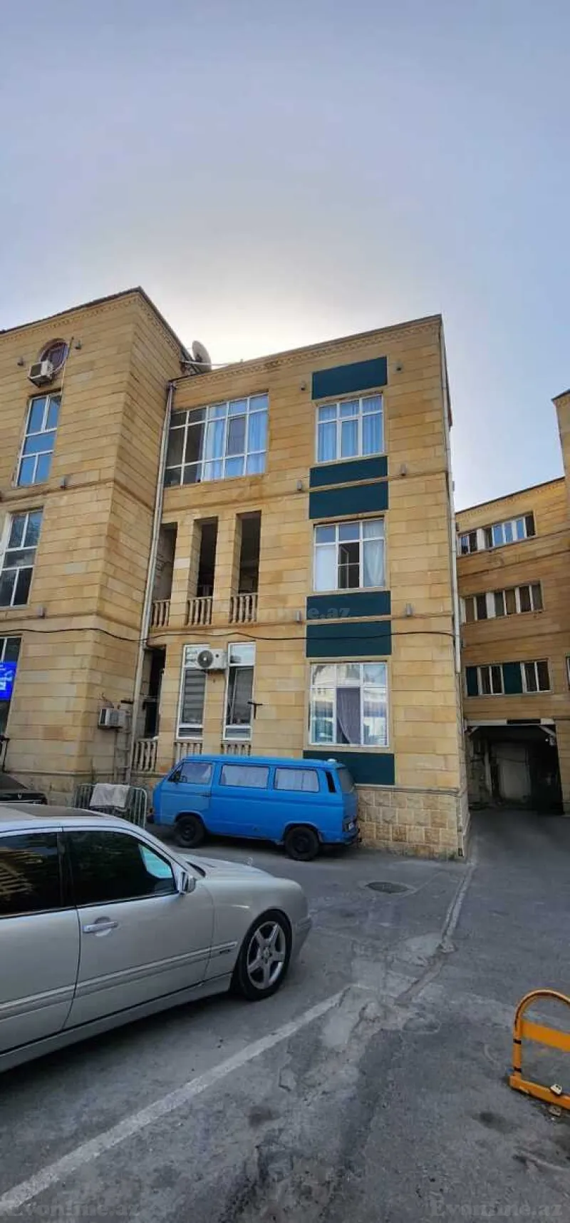 1 otaqlı Mənzil 30 m² 28 May m. Kirayə verilir