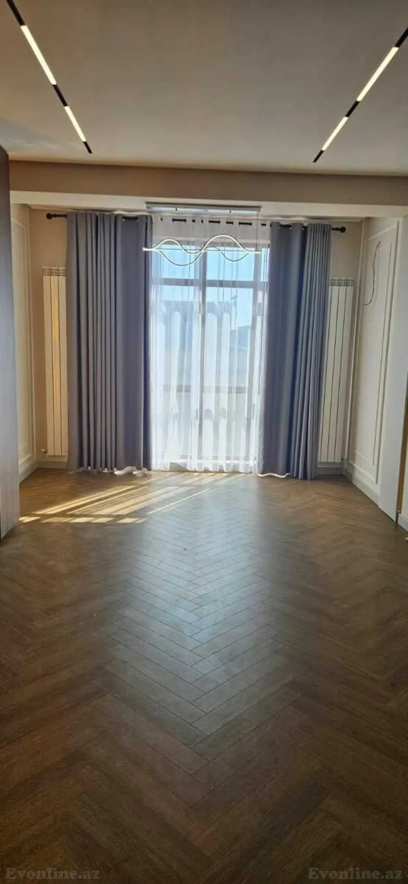 Satılır 3 otaqlı Mənzil Yeni tikili 120 m² İnşaatçılar m. - şəkil 3