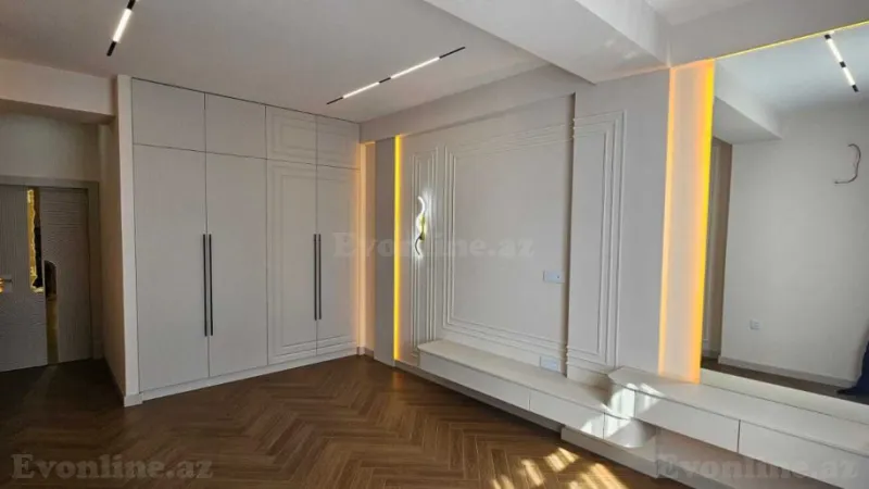 Satılır 3 otaqlı Mənzil Yeni tikili 120 m² İnşaatçılar m. - şəkil 6