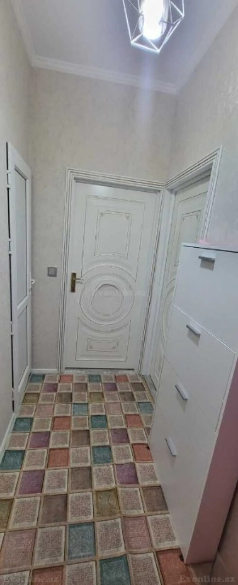 Satılır 3 otaqlı Mənzil Köhnə tikili 70 m² Memar Əcəmi m. - şəkil 5