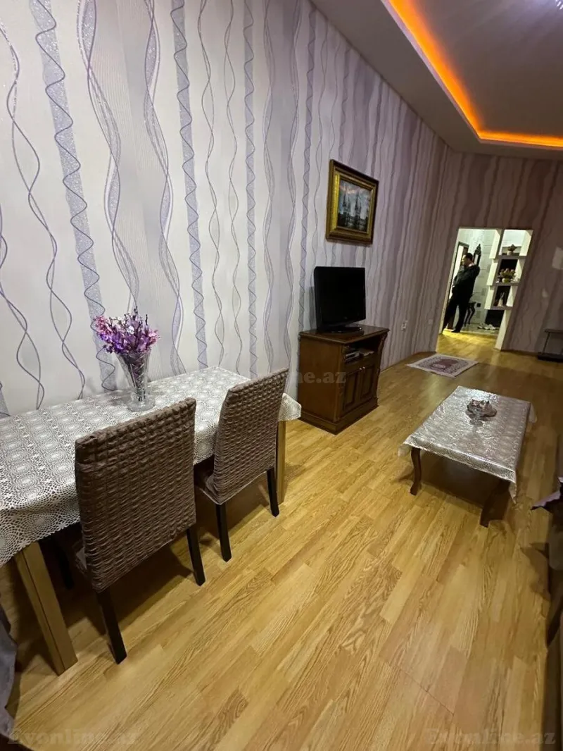 Kirayə verilir 2 otaqlı Mənzil Yeni tikili 70 m² Nəsimi r. - şəkil 2