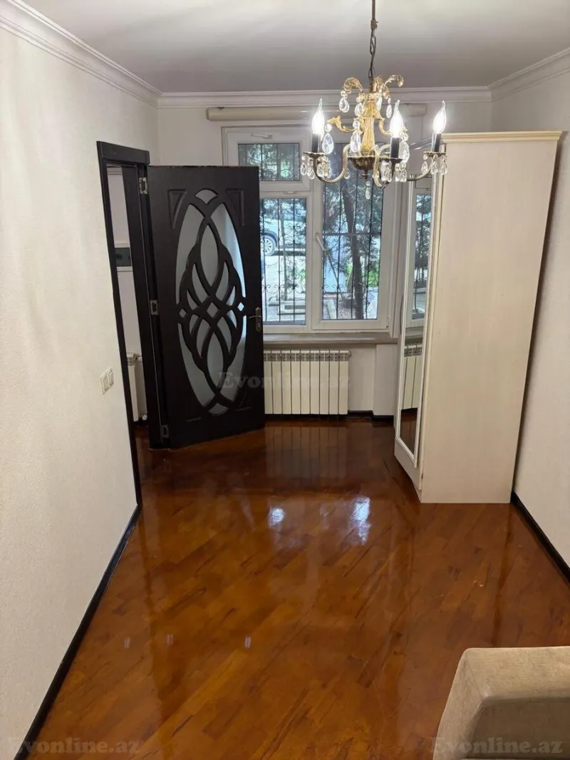 Satılır 2 otaqlı Mənzil Köhnə tikili 40 m² Yasamal - şəkil 3