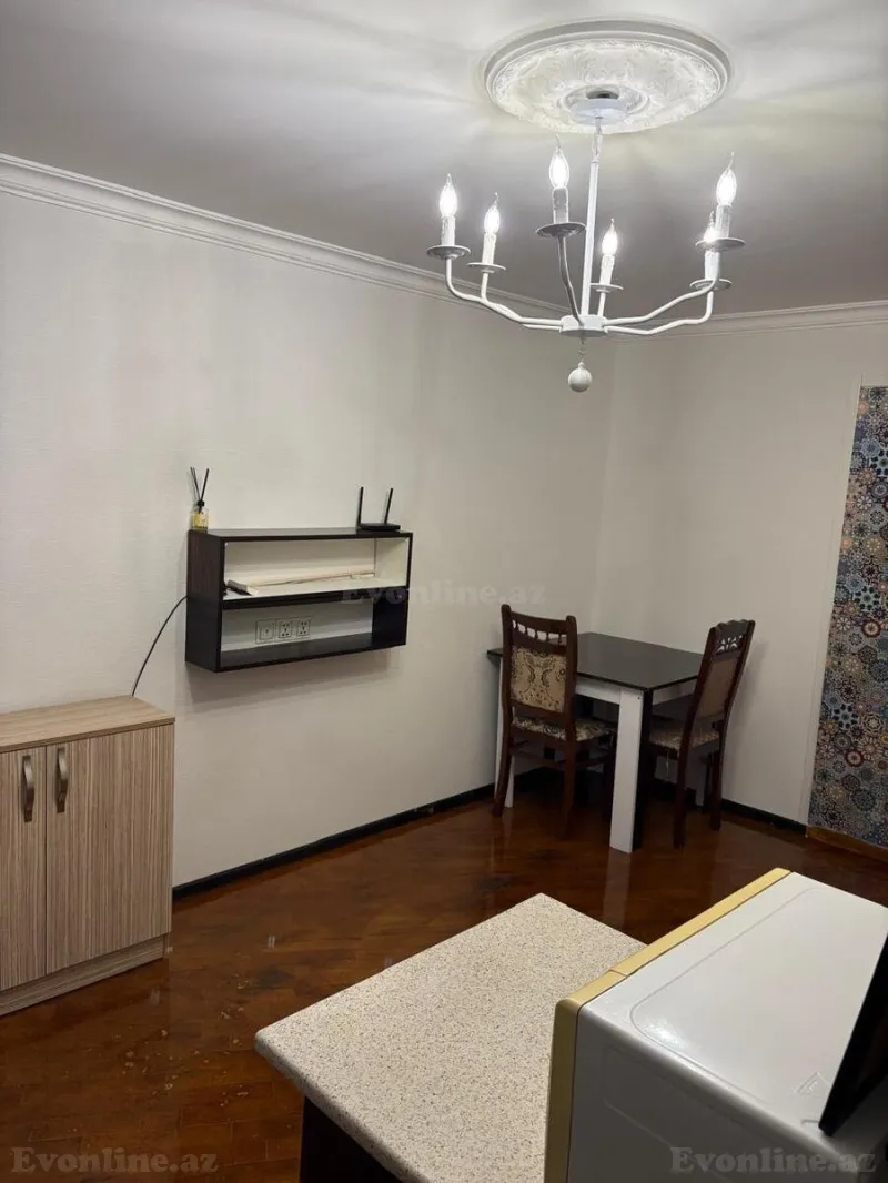 Satılır 2 otaqlı Mənzil Köhnə tikili 40 m² Yasamal - şəkil 9