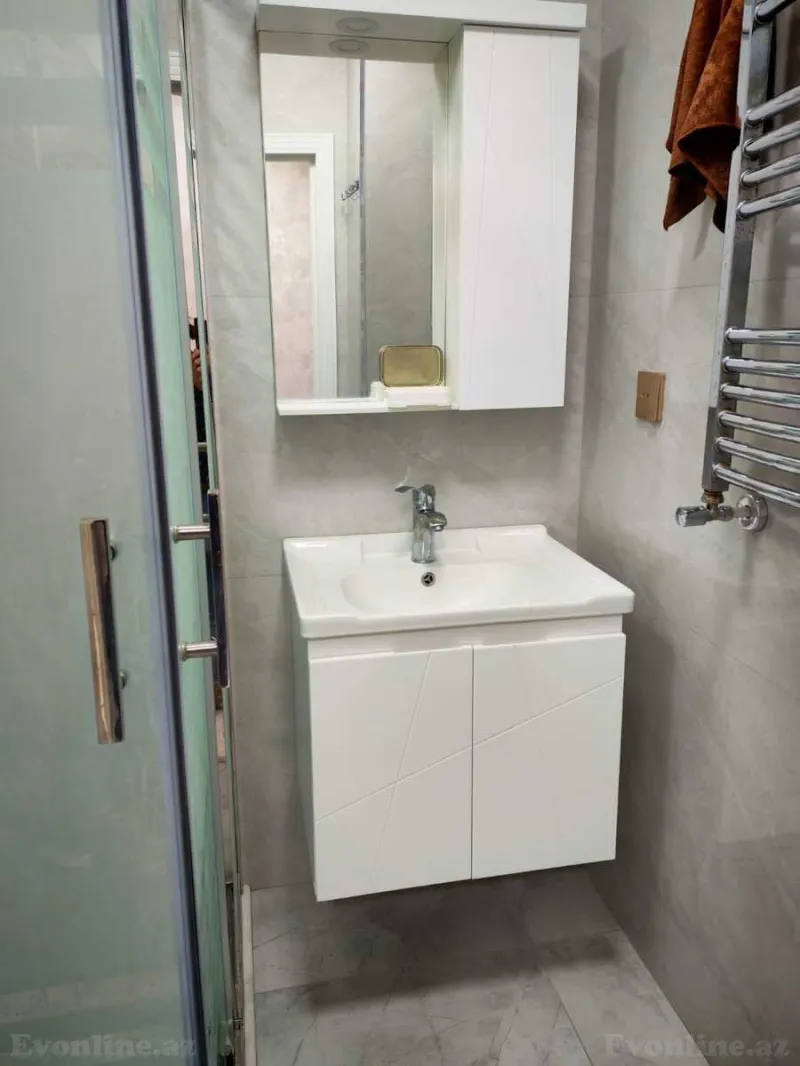 Kirayə verilir 2 otaqlı Mənzil Yeni tikili 50 m² Sabunçu r. - şəkil 4