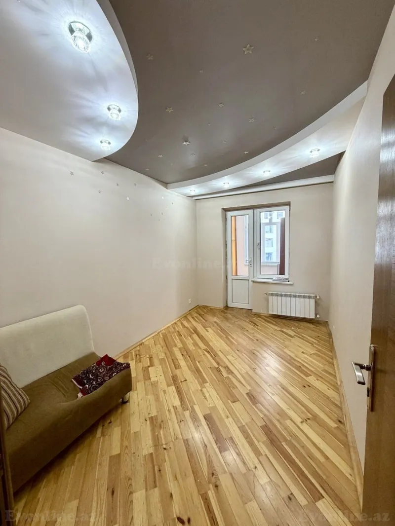 Satılır 3 otaqlı Mənzil Köhnə tikili 75 m² Qara Qarayev m. - şəkil 3