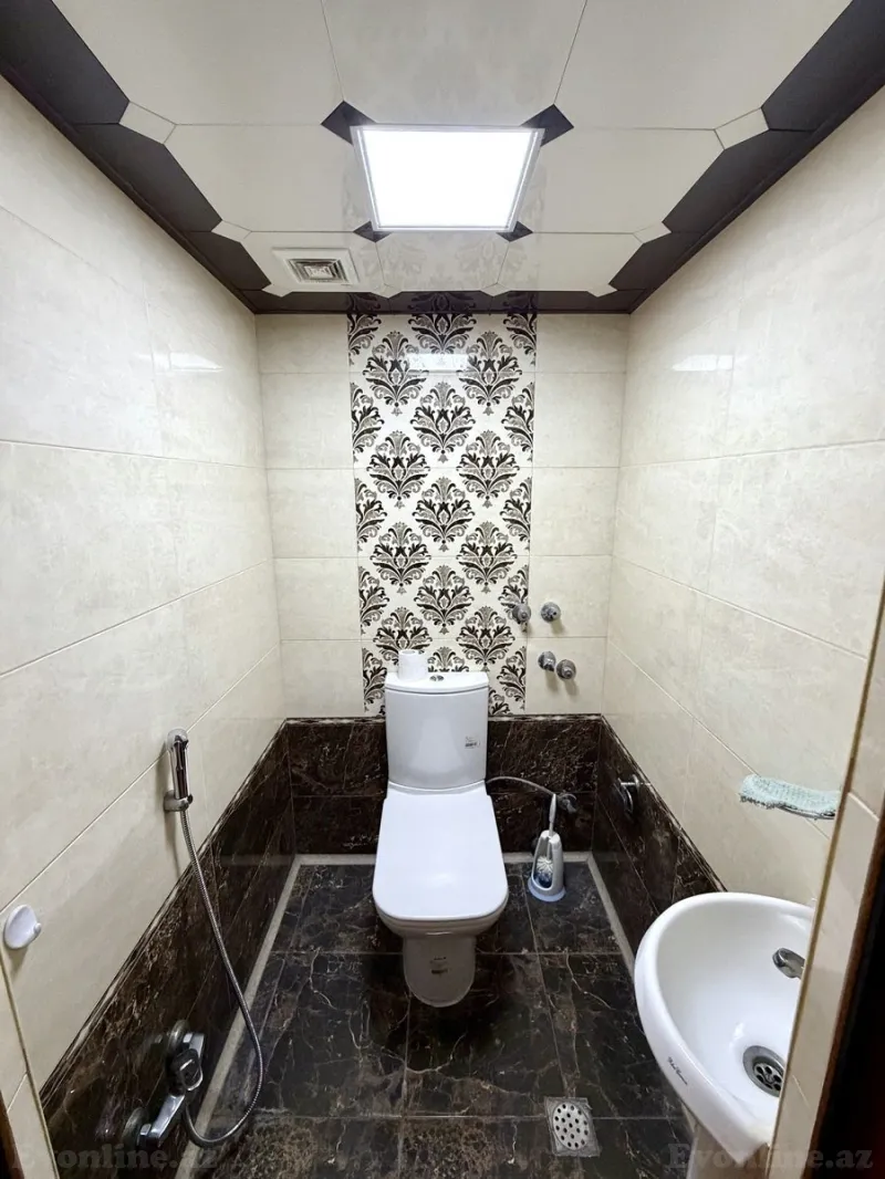 Satılır 3 otaqlı Mənzil Köhnə tikili 75 m² Qara Qarayev m. - şəkil 12