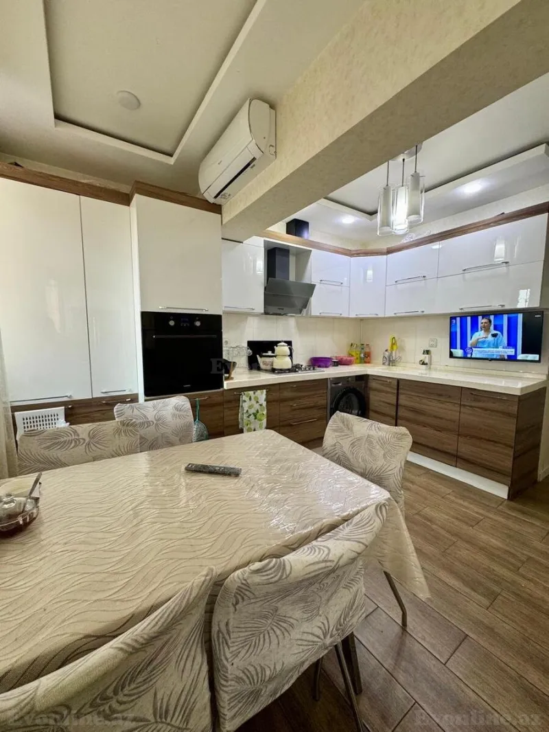 Satılır 5 otaqlı Mənzil Köhnə tikili 130 m² Yeni Yasamal - şəkil 7