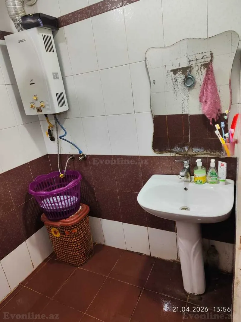 Satılır 3 otaqlı Mənzil Köhnə tikili 75 m² Əhmədli - şəkil 12