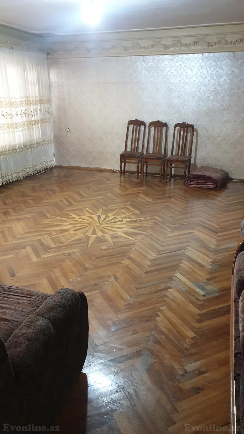 Satılır 4 otaqlı Mənzil Köhnə tikili 105 m² H.Əliyev pr. - şəkil 2