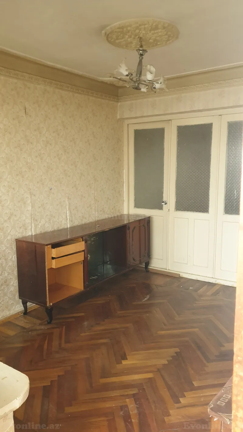 Satılır 4 otaqlı Mənzil Köhnə tikili 105 m² H.Əliyev pr. - şəkil 7