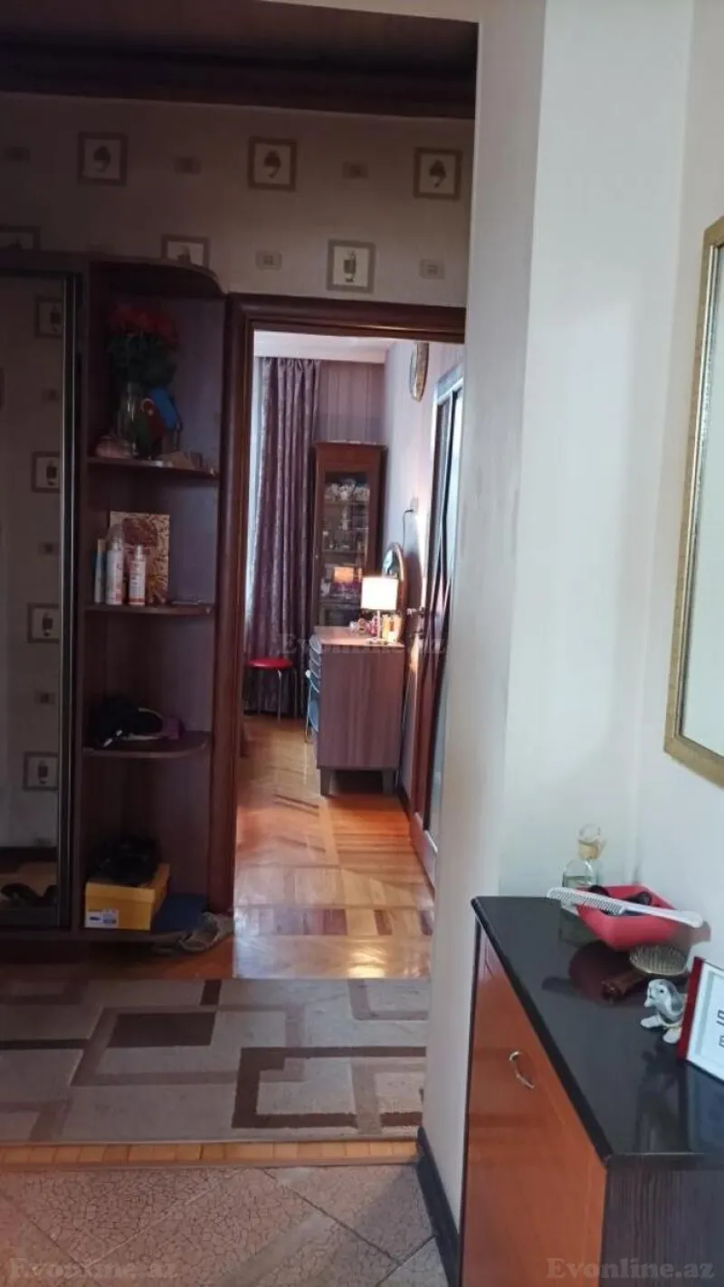 Satılır 3 otaqlı Mənzil Köhnə tikili 77.9 m² Gənclik m. - şəkil 7