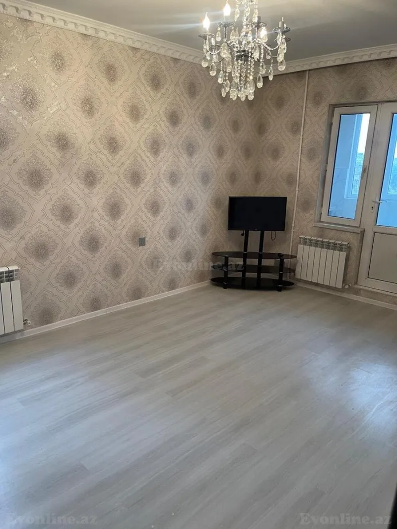 2 otaqlı Mənzil 42 m² Suraxanı r. Satılır