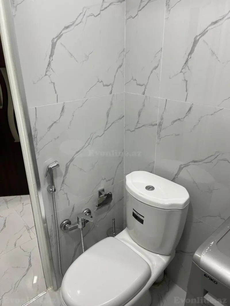 Satılır 2 otaqlı Mənzil Köhnə tikili 42 m² Suraxanı r. - şəkil 20