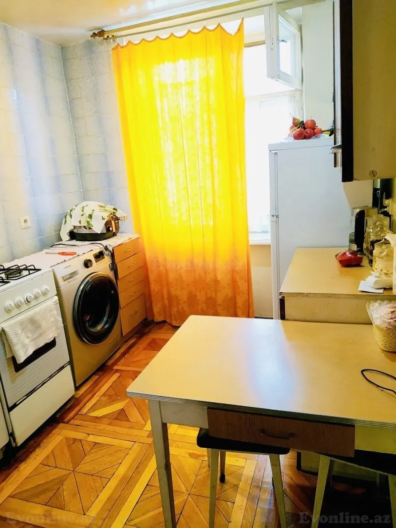Satılır 2 otaqlı Mənzil Köhnə tikili 50 m² Elmlər Akademiyası m. - şəkil 13