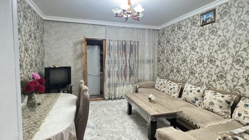 Satılır 3 otaqlı Mənzil Köhnə tikili 64 m² Hövsan - şəkil 2