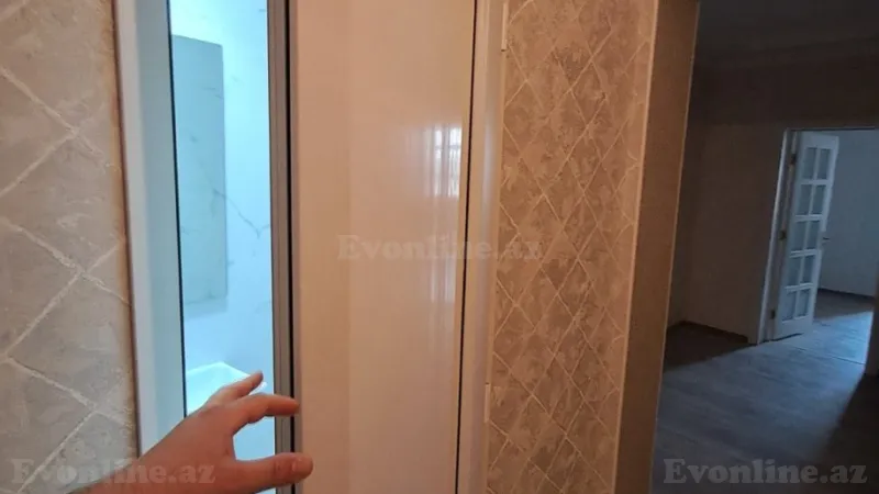 Satılır 3 otaqlı Mənzil Köhnə tikili 70 m² Sabunçu r. - şəkil 2