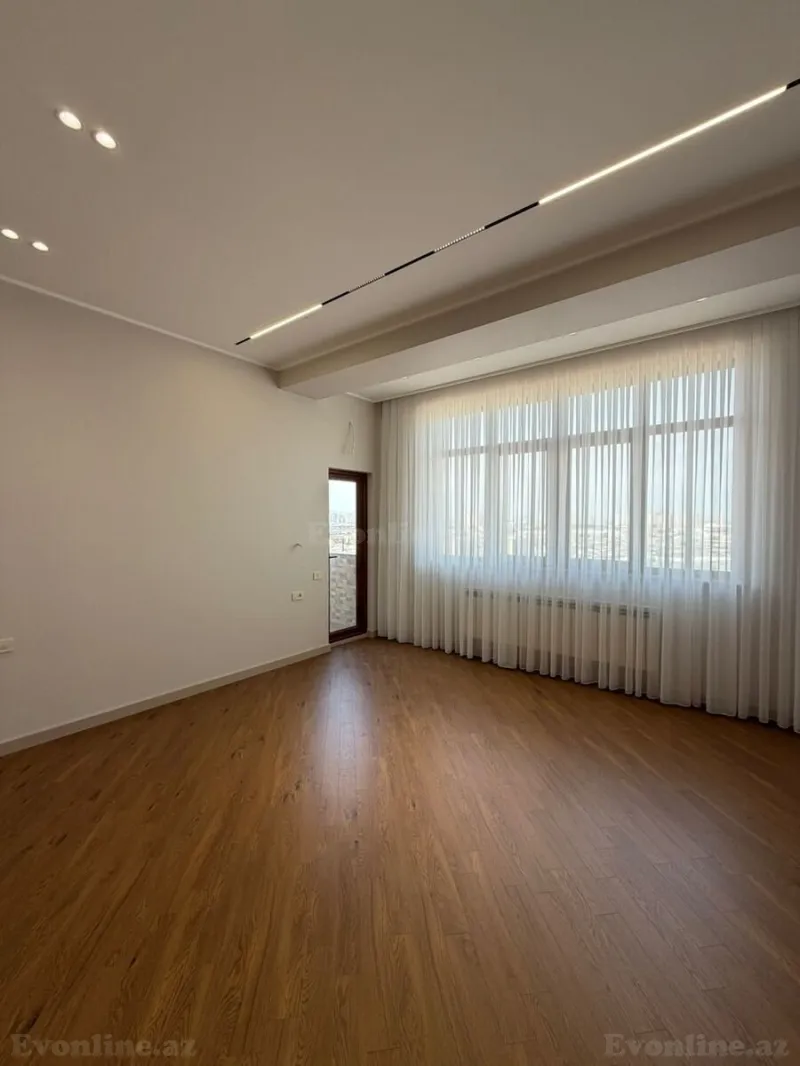 Satılır 4 otaqlı Mənzil Yeni tikili 216 m² Nəriman Nərimanov m. - şəkil 4
