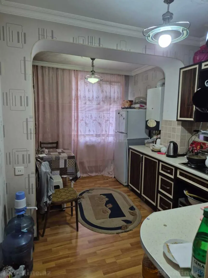 Satılır 2 otaqlı Mənzil Köhnə tikili 65 m² Yasamal - şəkil 13