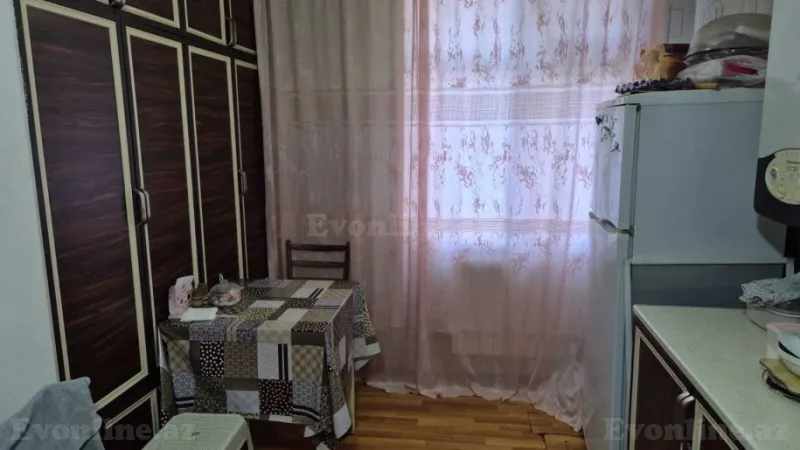 Satılır 2 otaqlı Mənzil Köhnə tikili 65 m² Yasamal - şəkil 14