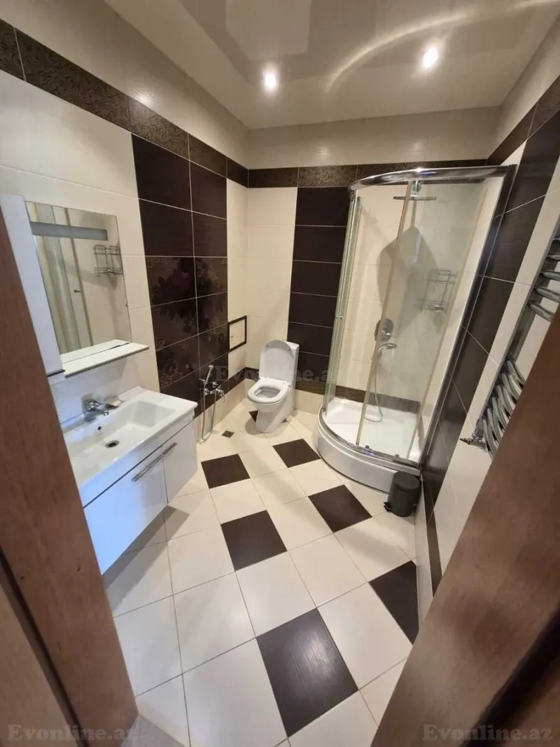 Kirayə verilir 4 otaqlı Mənzil Yeni tikili 200 m² Kubinka - şəkil 4