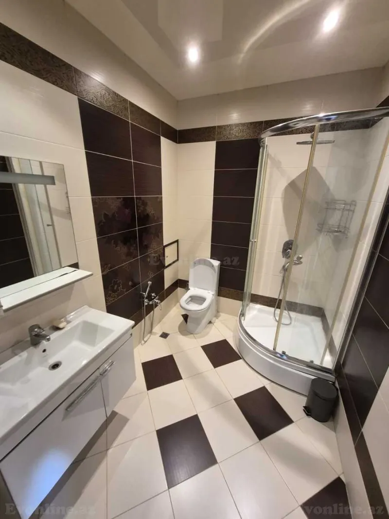 Kirayə verilir 4 otaqlı Mənzil Yeni tikili 200 m² Kubinka - şəkil 9
