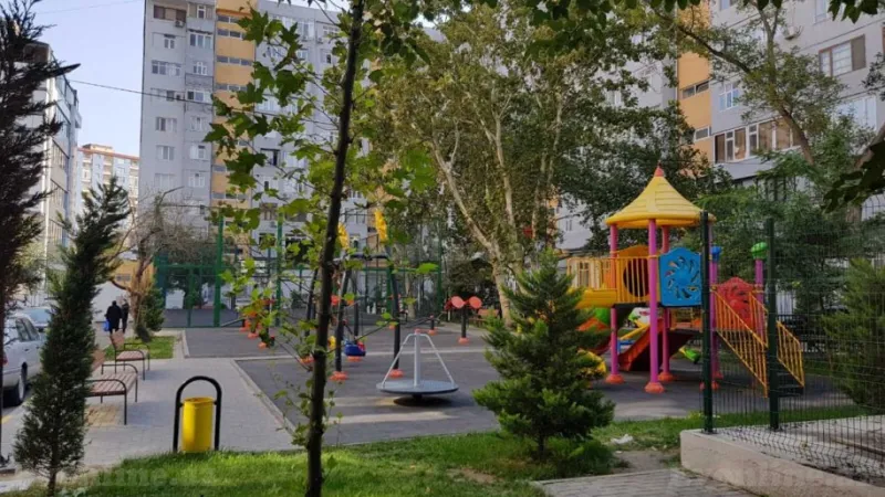 Satılır 2 otaqlı Mənzil Köhnə tikili 44 m² Gənclik m. - şəkil 6