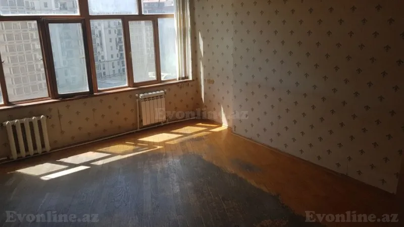Satılır 2 otaqlı Mənzil Köhnə tikili 44 m² Gənclik m. - şəkil 14