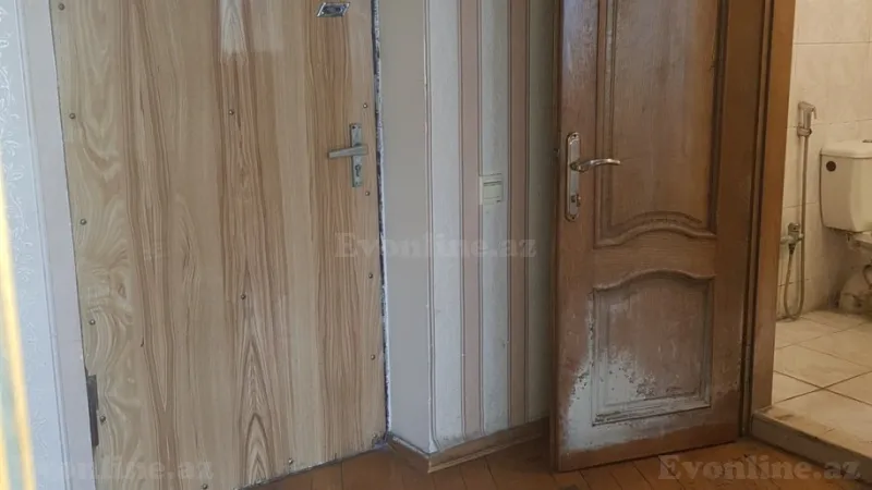 Satılır 2 otaqlı Mənzil Köhnə tikili 44 m² Gənclik m. - şəkil 25