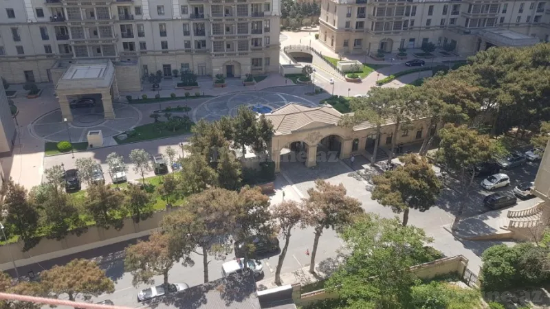 Satılır 2 otaqlı Mənzil Köhnə tikili 44 m² Gənclik m. - şəkil 29