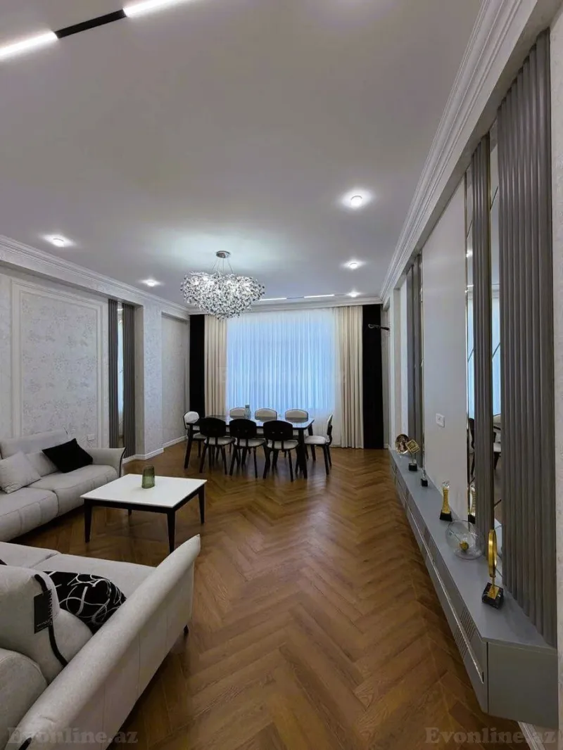 3 otaqlı Mənzil 132 m² Nəriman Nərimanov m. Satılır