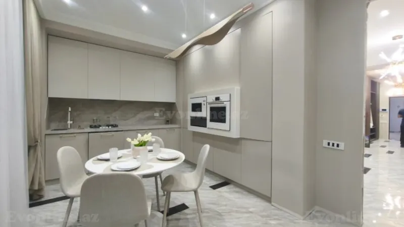 Kirayə verilir 3 otaqlı Mənzil Yeni tikili 140 m² Nəsimi r. - şəkil 2
