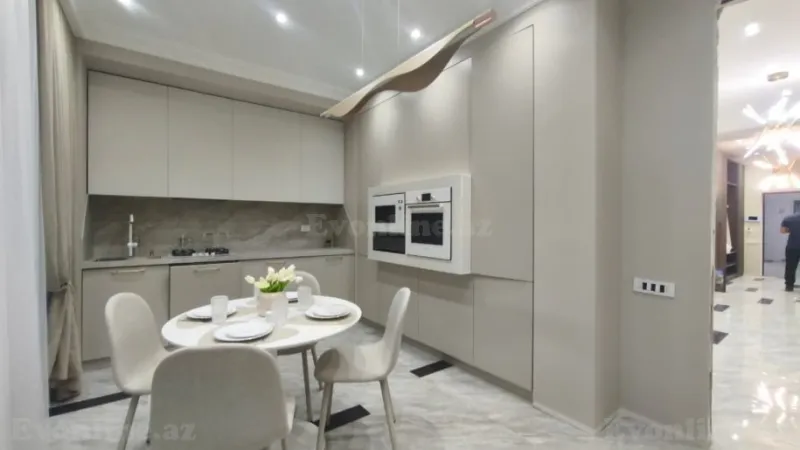 Kirayə verilir 3 otaqlı Mənzil Yeni tikili 140 m² Nəsimi r. - şəkil 4