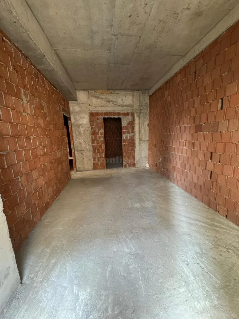 Satılır 4 otaqlı Mənzil Yeni tikili 256 m² 28 May m. - şəkil 3