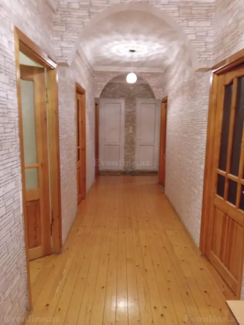 Satılır 5 otaqlı Mənzil Köhnə tikili 110 m² Biləcəri - şəkil 2