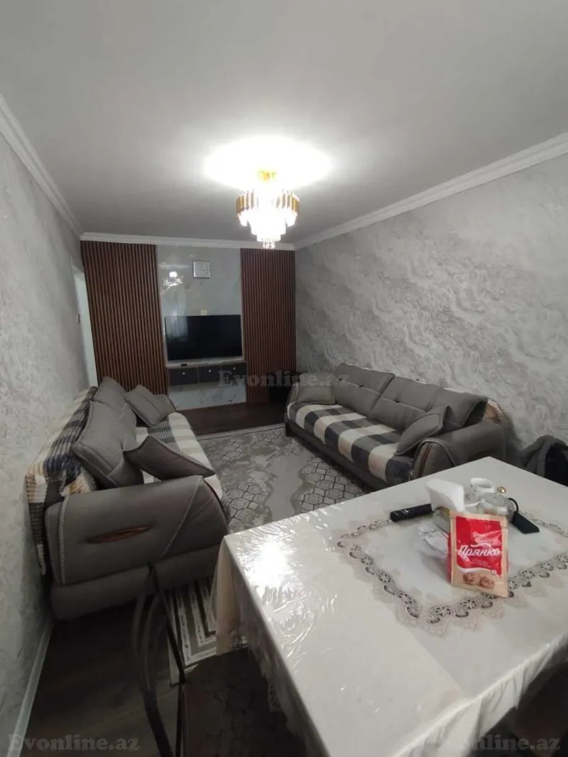 Satılır 3 otaqlı Mənzil Köhnə tikili 80 m² Binə - şəkil 2
