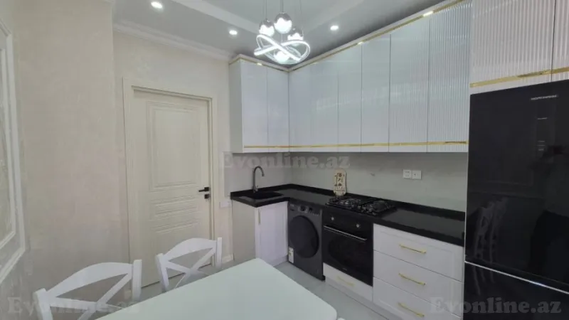 Satılır 3 otaqlı Mənzil Yeni tikili 106 m² 28 May m. - şəkil 14