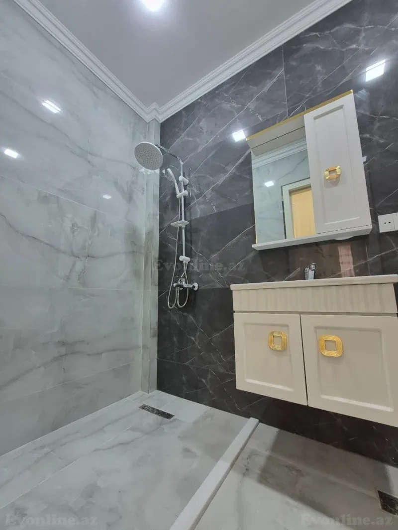 Satılır 3 otaqlı Mənzil Yeni tikili 106 m² 28 May m. - şəkil 17
