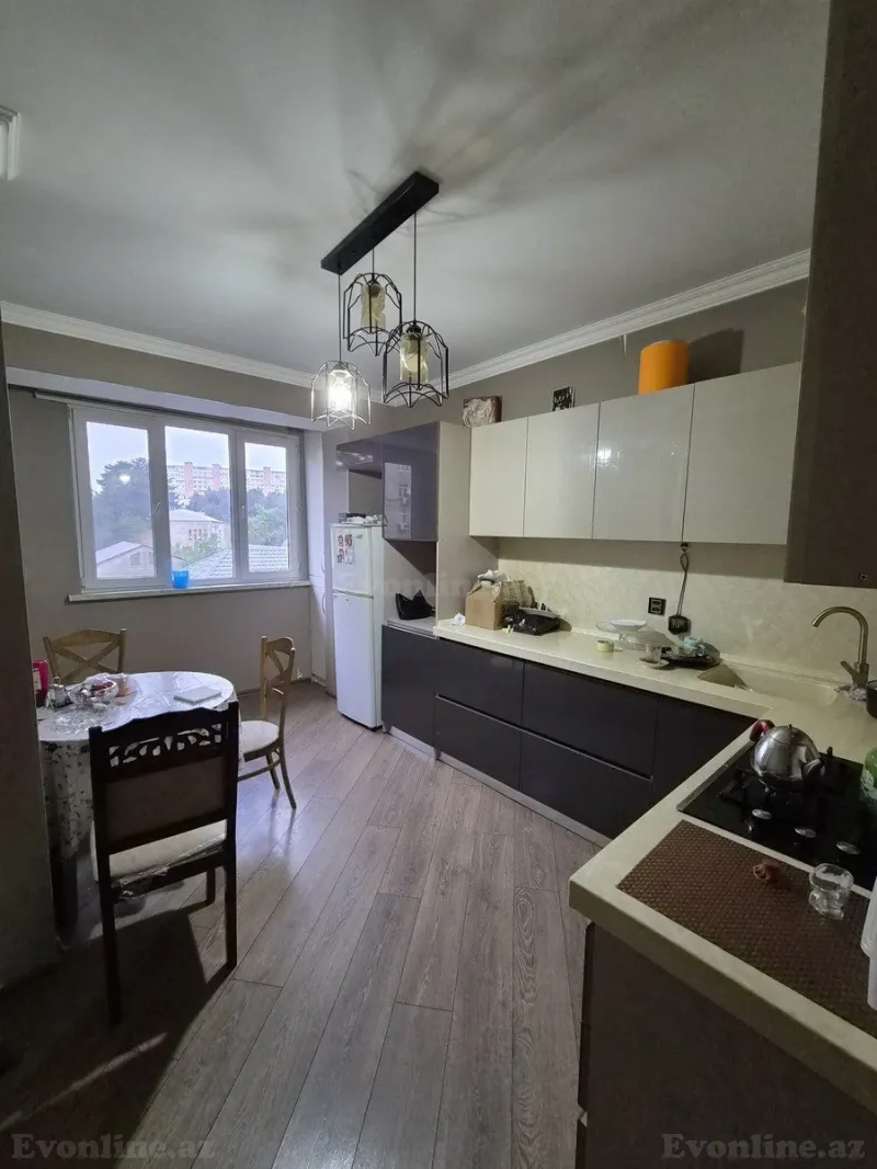 Kirayə verilir 2 otaqlı Mənzil Köhnə tikili 70 m² Əhmədli