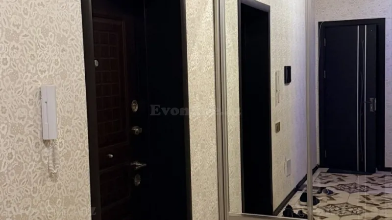 3 otaqlı Mənzil 93 m² Sabunçu r. Satılır