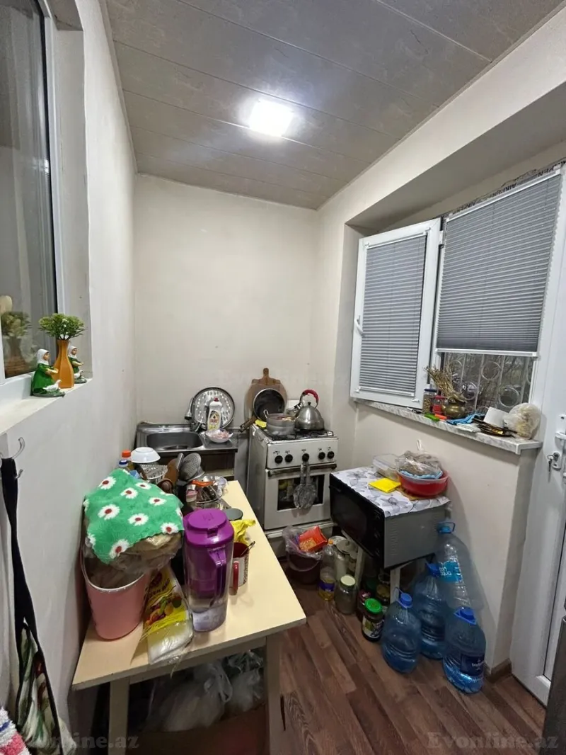 Satılır 3 otaqlı Mənzil Köhnə tikili 60 m² Həzi Aslanov m. - şəkil 8