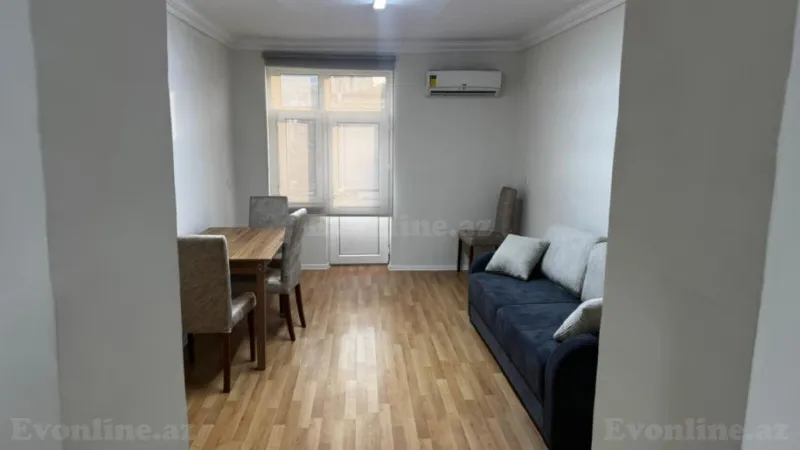 Kirayə verilir 2 otaqlı Mənzil Köhnə tikili 65 m² Xətai r.