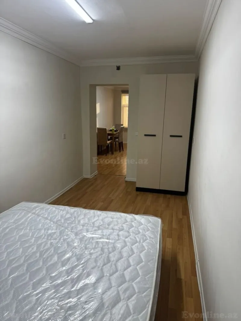 Kirayə verilir 2 otaqlı Mənzil Köhnə tikili 65 m² Xətai r. - şəkil 8