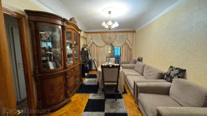Satılır 2 otaqlı Mənzil Köhnə tikili 50 m² Neftçilər m. - şəkil 2