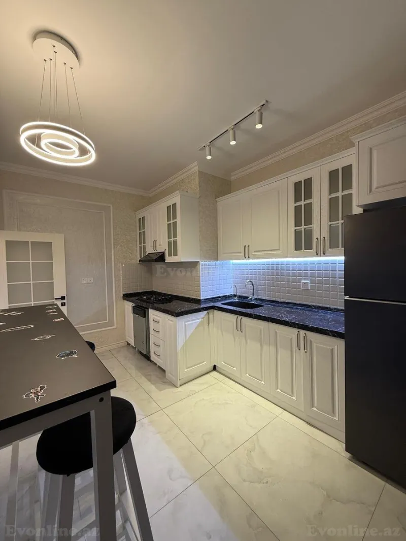 Satılır 3 otaqlı Mənzil Yeni tikili 100 m² 28 May m. - şəkil 7